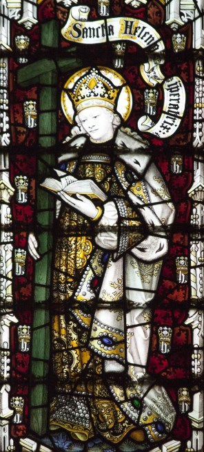참된 십자가를 든 성녀 헬레나_Charles Eamer Kempe_photo by Lawrence OP_in the Priory church of the Holy Trinity in York_England.jpg